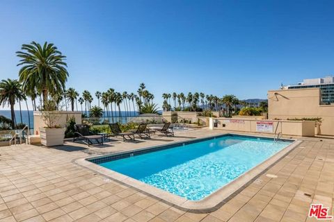 Tiny photo for 701 Ocean Avenue #PHD, Santa Monica, CA 90402 (MLS # 26652437)