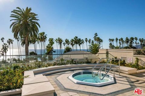 Tiny photo for 701 Ocean Avenue #PHD, Santa Monica, CA 90402 (MLS # 26652437)