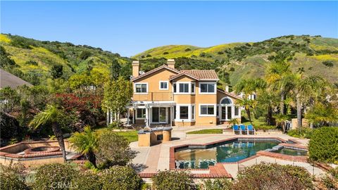 Photo of 3285 Rim Rd Rd, Yorba Linda, CA 92886 (MLS # OC26047061)