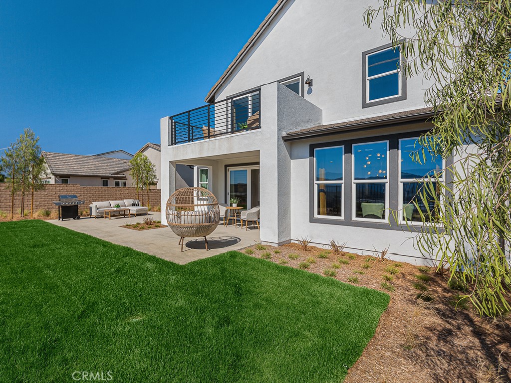 28905 Saddle Circle