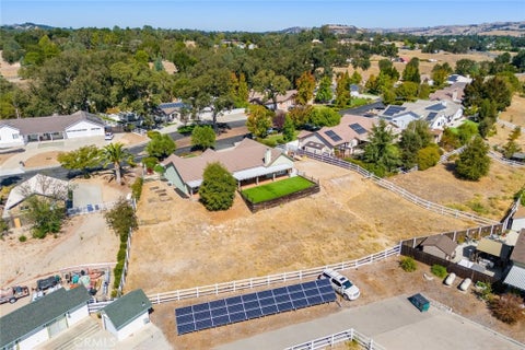 Tiny photo for 155 Eagle Creek Court Ct, Atascadero, CA 93422 (MLS # SC26202246)