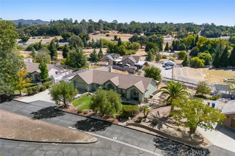 Tiny photo for 155 Eagle Creek Court Ct, Atascadero, CA 93422 (MLS # SC26202246)
