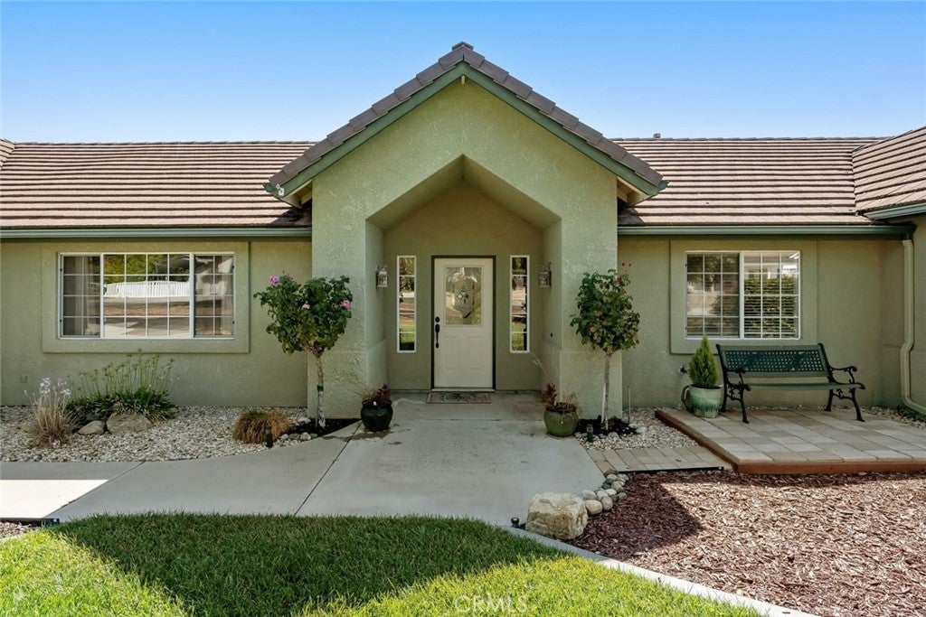 155 Eagle Creek Court