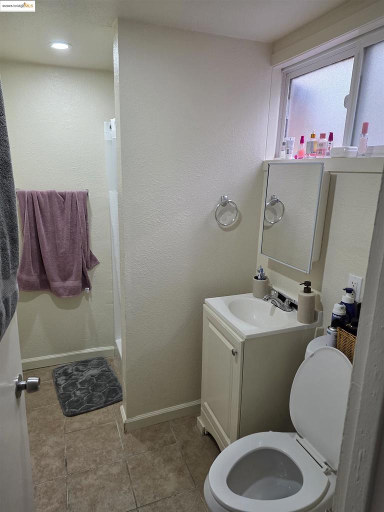 ELMHURST - Residential