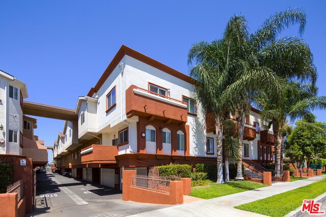 For sale Burnet Townhomes, a 43-unit condominium-mapped fully occupied apartment building in the North Hills community of Los Angeles, California. Located in the San Fernando Valley with address 9001-9009 Burnet Avenue, The Property is uniquely positioned in the market to offer rental revenue upside potential. Built in 2009, Burnet Townhomes features tri-level ?oorplans with spacious 2-, 3-, and 4-bedroom units ranging from ±1,482 to ± 2,214 square feet.Unit features include direct access private garages; central heat and air conditioning; in-unit washer and dryer hookups; granite countertops and maple cabinets; separate dining and living areas; spacious bedrooms with ample closet space and walk-in closets.