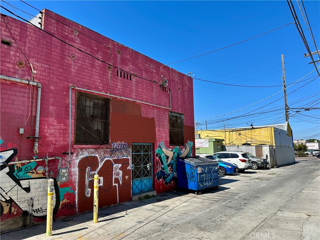 847 W Gardena Boulevard