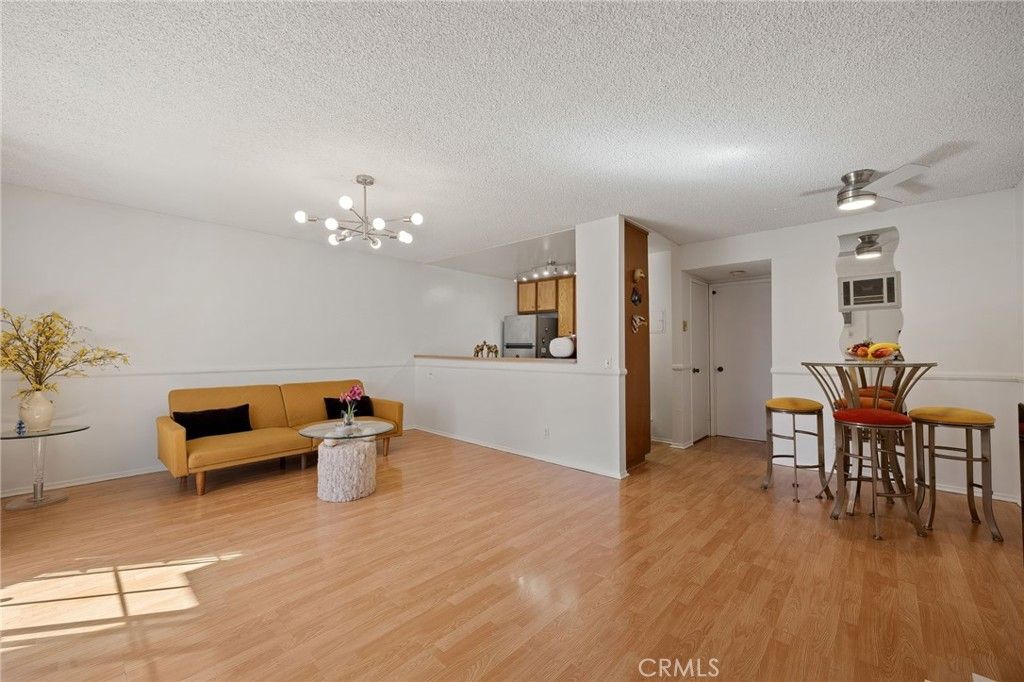 Photo of 20930 Parthenia St, Canoga Park, CA 91304 (MLS # SR26062306)