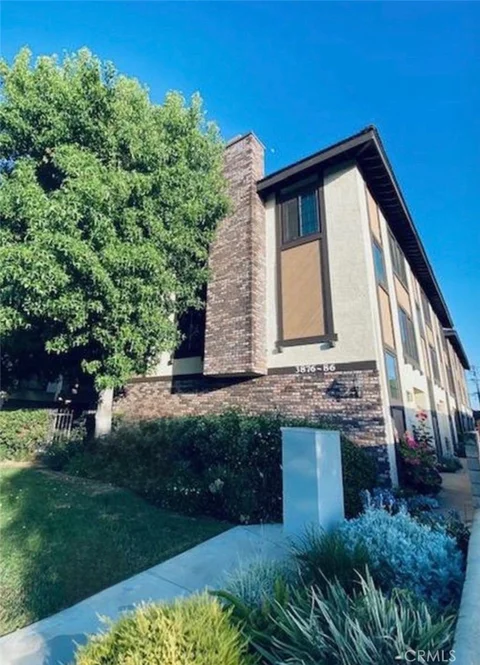 MLS: OC26145558