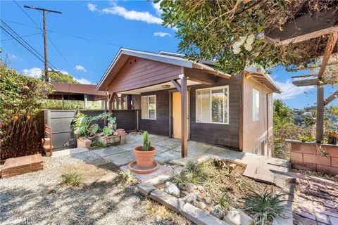 579 Crane Boulevard, Los Angeles, CA 90065 - MLS#: SR25178813