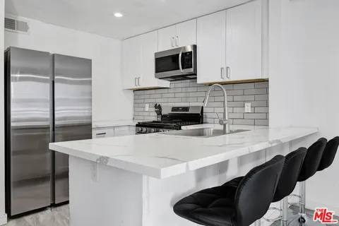 12330 Osborne Street Unit 77, Pacoima, CA 91331 - MLS#: 25617839