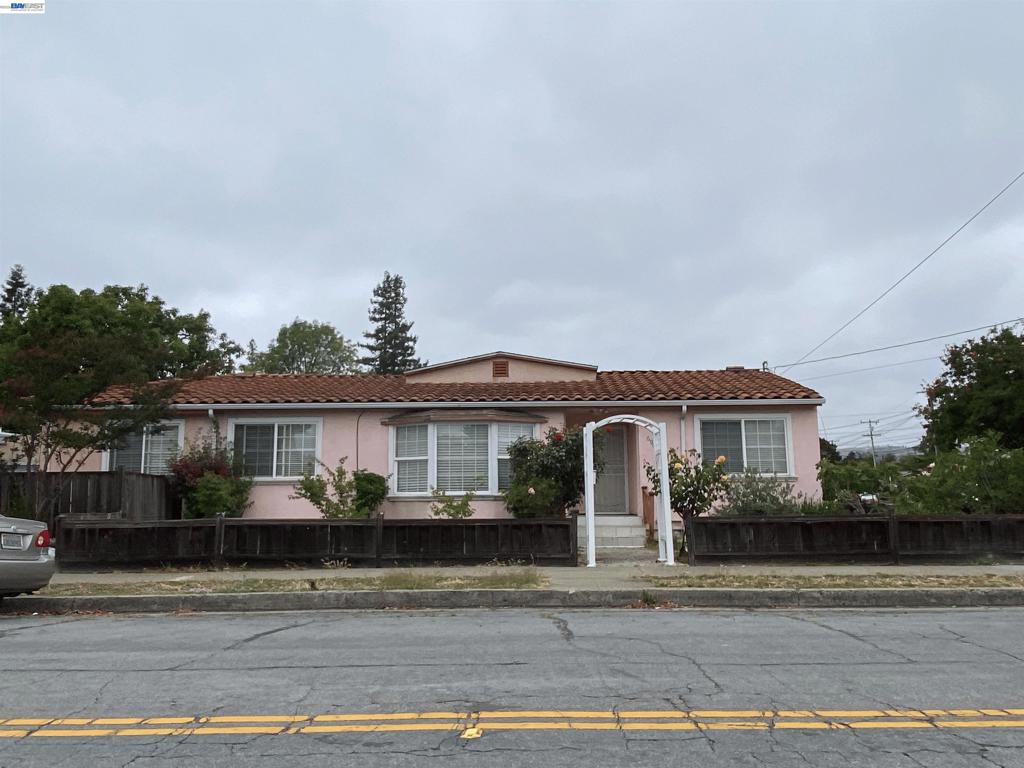 690 Dowling Blvd Blvd