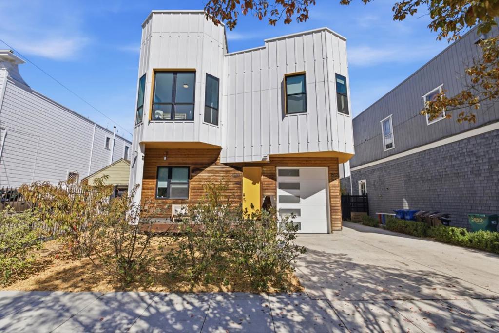 1514 8th Street