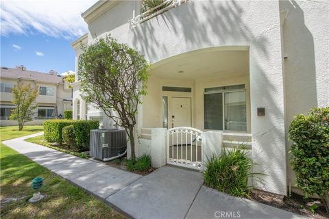 Photo of 25554 Hemingway AVE #A, Stevenson Ranch, CA 91381 (MLS # SR26098187)