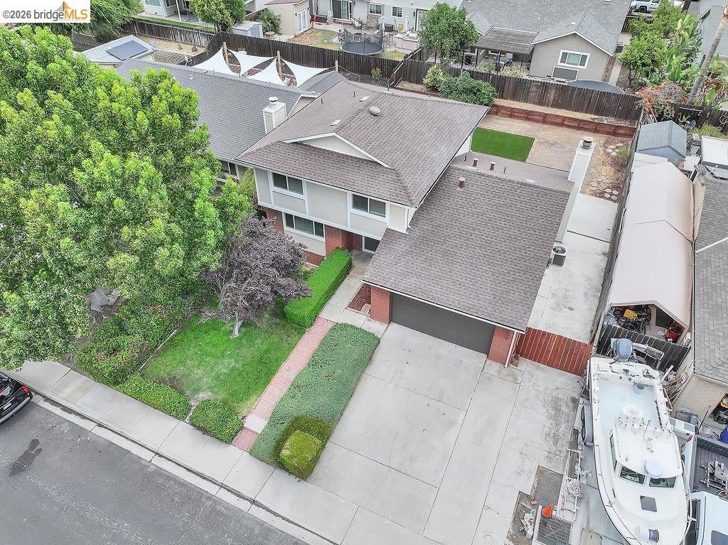 4900 Burgundy Dr