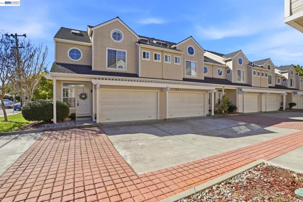 399 Bundy Ave Ave