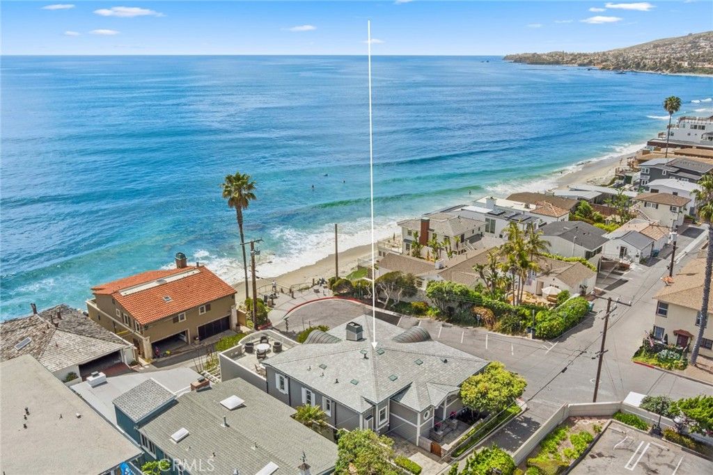 Photo of 111 Brooks Street, Laguna Beach, CA 92651 (MLS # LG26094300)