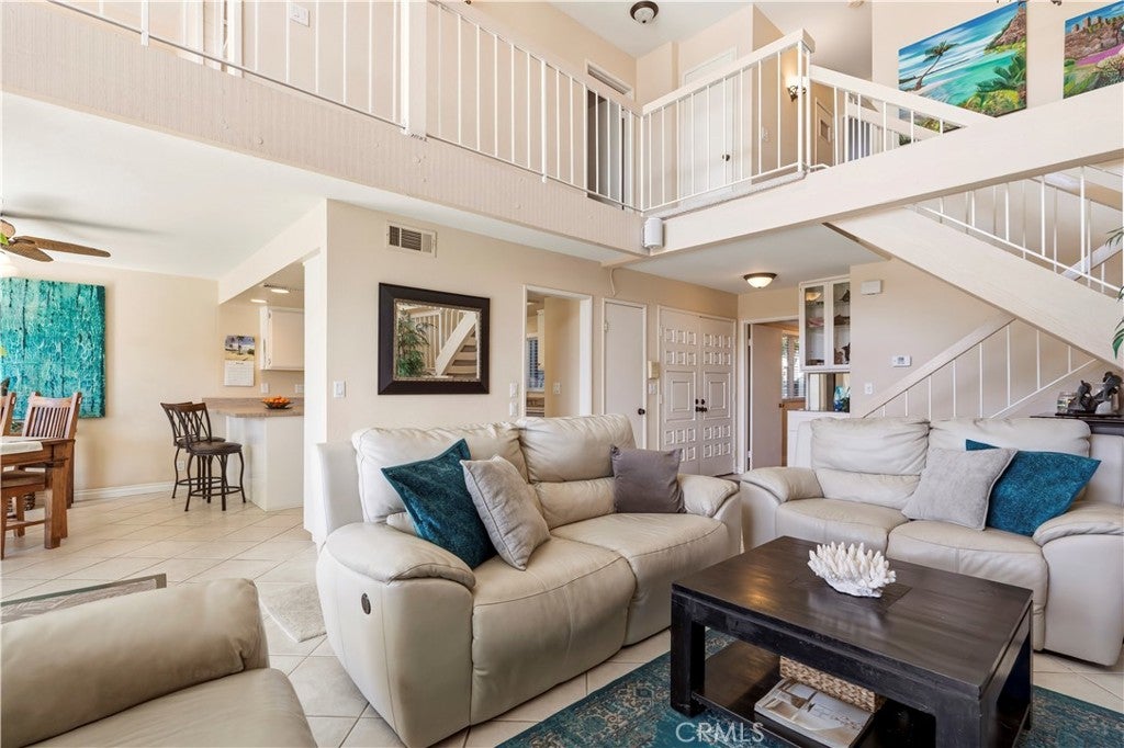 Oxnard, California, 91307, United States, 4 Bedrooms Bedrooms, ,2 BathroomsBathrooms,Residential,Active,2031740