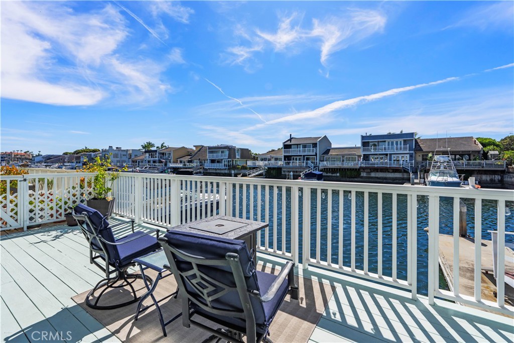 Oxnard, California, 91307, United States, 4 Bedrooms Bedrooms, ,2 BathroomsBathrooms,Residential,Active,2031740