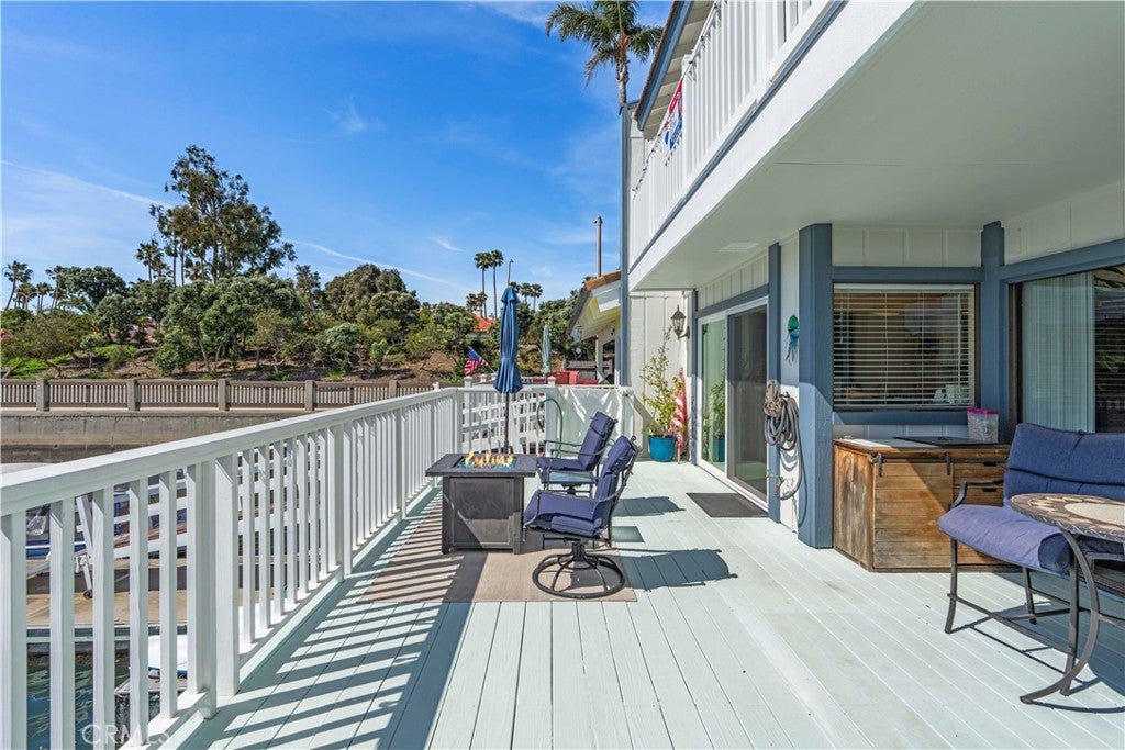 Oxnard, California, 91307, United States, 4 Bedrooms Bedrooms, ,2 BathroomsBathrooms,Residential,Active,2031740