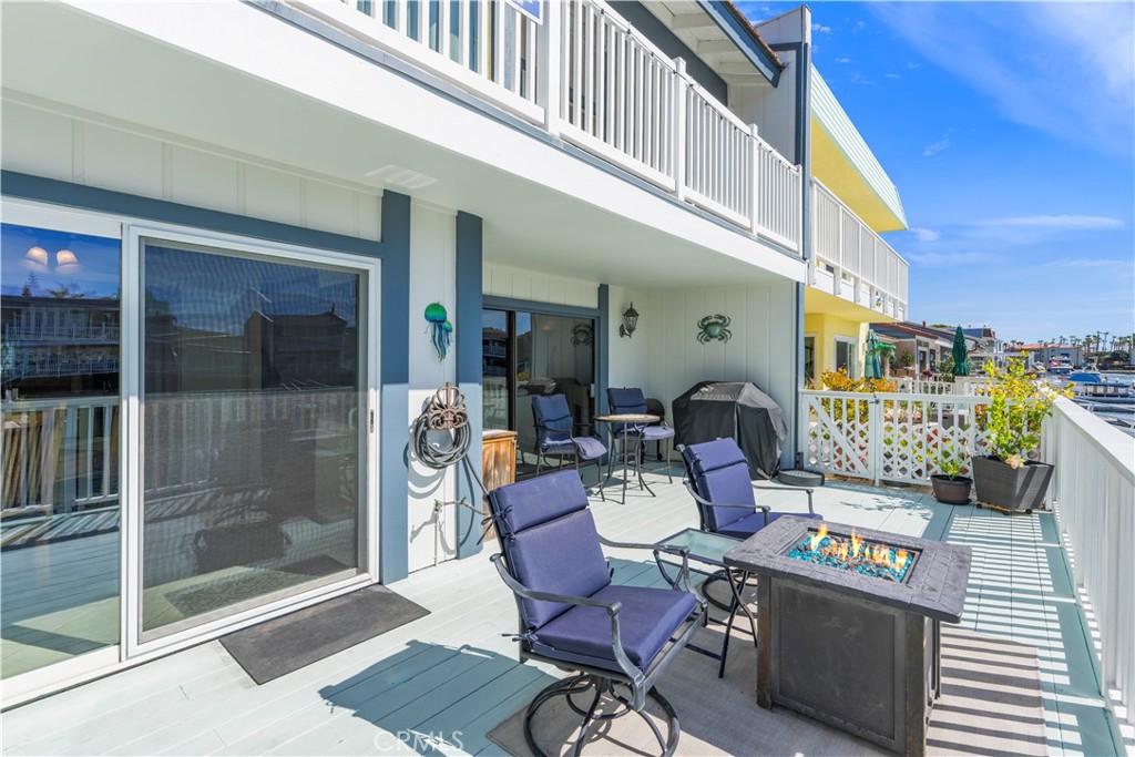 Oxnard, California, 91307, United States, 4 Bedrooms Bedrooms, ,2 BathroomsBathrooms,Residential,Active,2031740