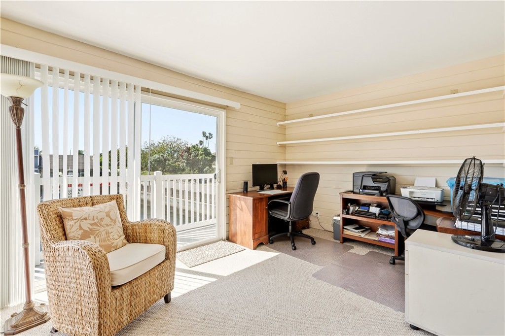 Oxnard, California, 91307, United States, 4 Bedrooms Bedrooms, ,2 BathroomsBathrooms,Residential,Active,2031740
