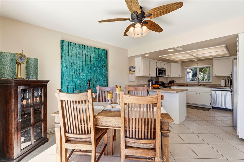 Oxnard, California, 91307, United States, 4 Bedrooms Bedrooms, ,2 BathroomsBathrooms,Residential,Active,2031740