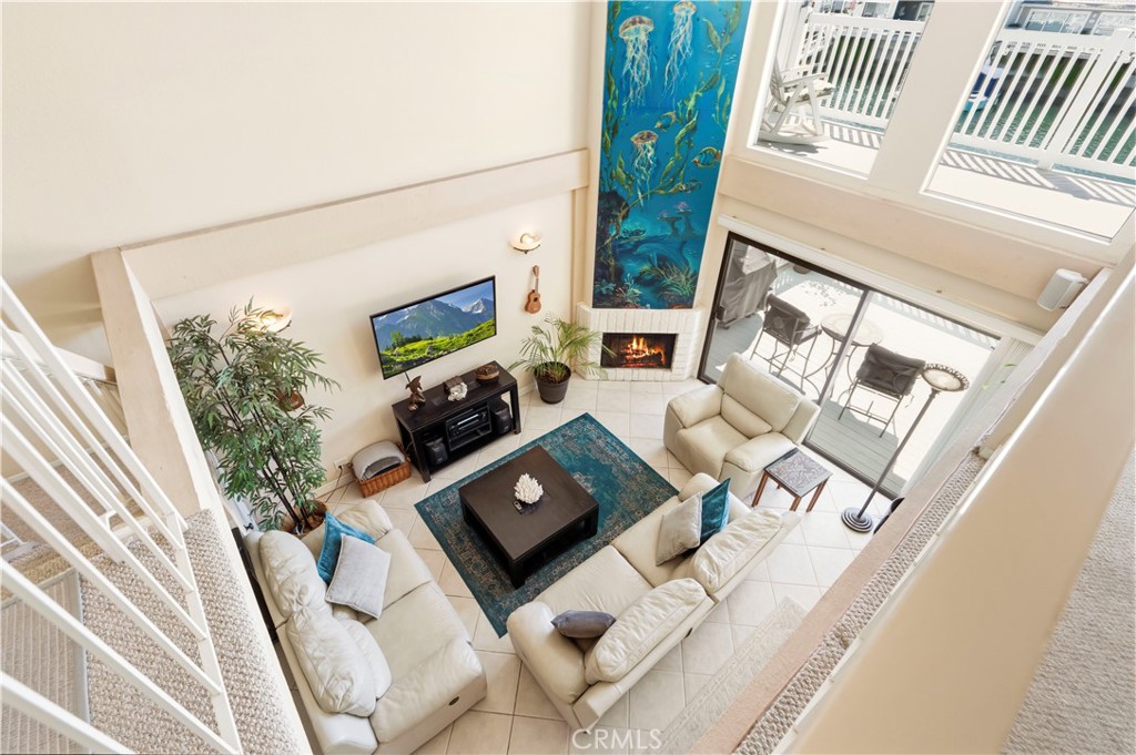 Oxnard, California, 91307, United States, 4 Bedrooms Bedrooms, ,2 BathroomsBathrooms,Residential,Active,2031740
