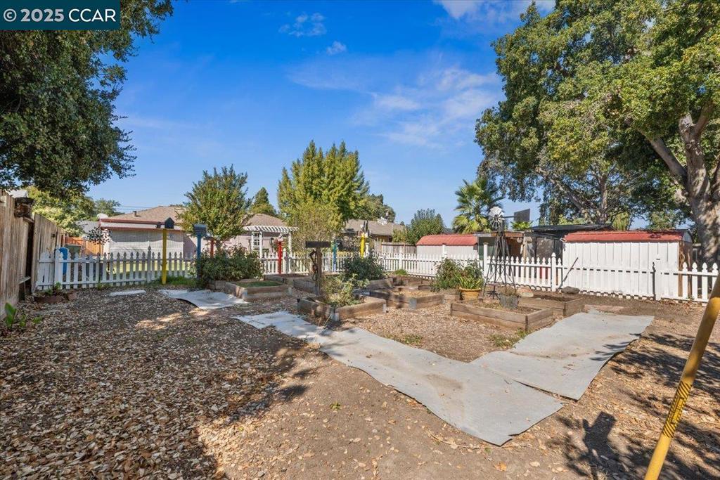 TREE HAVEN - Residential
