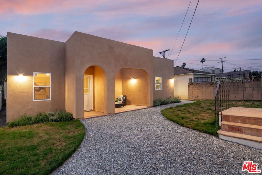 Photo of 1826 W 78th Street, Los Angeles, CA 90047 (MLS # 25621713)