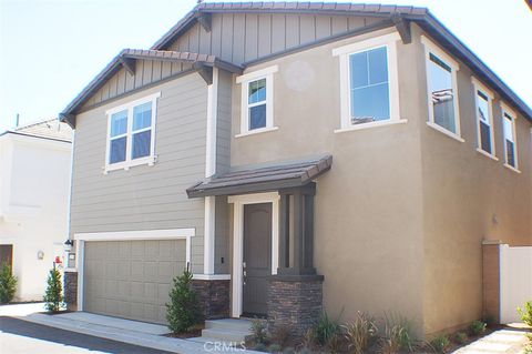 13936 BLOSSOM Way Eastvale CA 92880