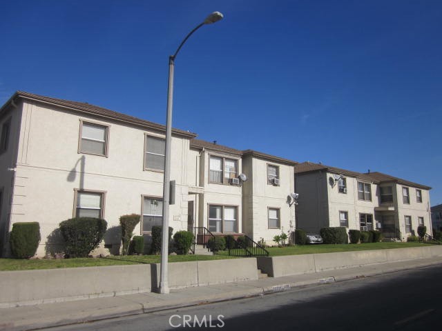 2205 W Ramona Road