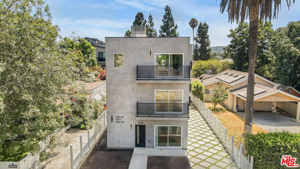 Welcome to 10828 Hesby Street, a Brand New Construction modern and luxurious townhome, located in the heart of North Hollywood, just minutes from Toluca Lake and Studio City and within walking distance to the vibrant NoHo Arts District. This luxurious 5-bedroom offers privacy, elegance, a sophisticated nice kitchen, island with beautiful quartz countertops, custom cabinets, central AC/Heat, recessed lights with tons of natural light, thoughtfully designed with open floor plans, in-unit WASHER AND DRYER, parking spaces, PET FRIENDLY, premium stainless steel appliances, and large windows that flood the interiors with natural light. Surrounded by trendy coffees shops, gym, shops, restaurants, and entertainment-close to Universal Studios, and trendy spots like Erewhon, Equinox, and much more, 10828 Hesby Street is a highly walkable, safe neighborhood, with peaceful, quite residential street vibes, surrounded by brand new construction apartments. Base rent is $6,400, one month free incentive reduces the price to the advertised lease price.