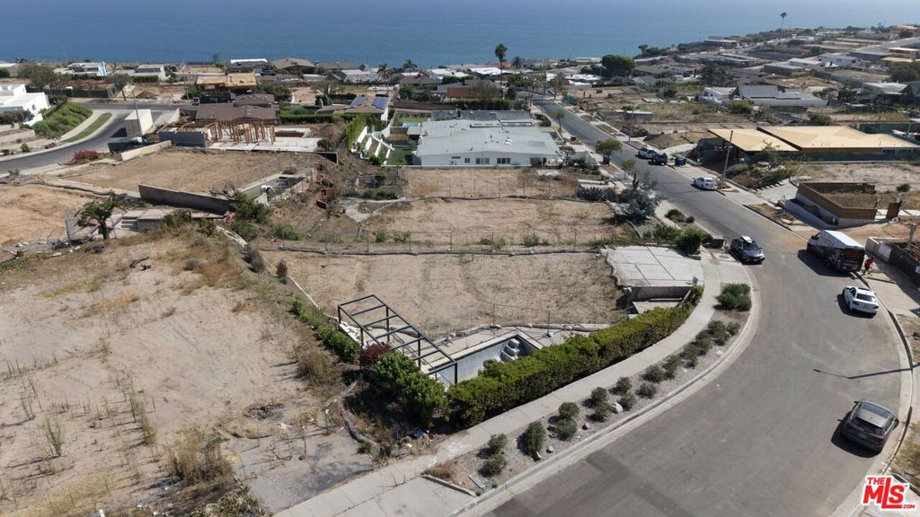 3718 Seahorn Drive