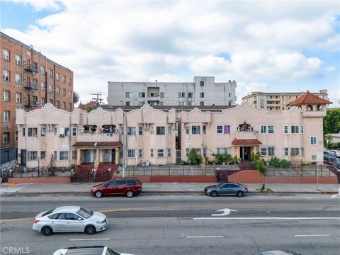 Photo of 2214 W 8th St, Los Angeles, CA 90057 (MLS # CV26088056)