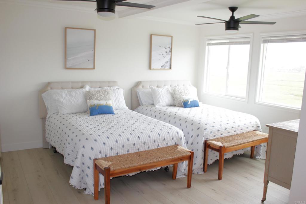 1365 Seacoast Dr E
