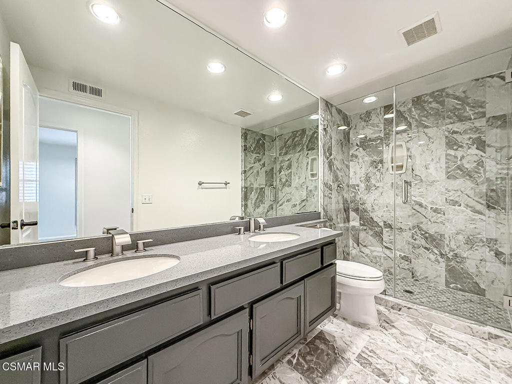 Not Applicable - 1007242 - Residential Lease