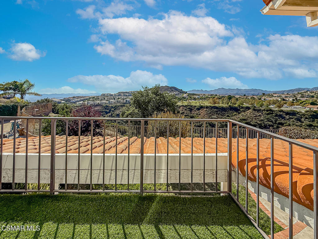 Not Applicable - 1007242 - Residential Lease