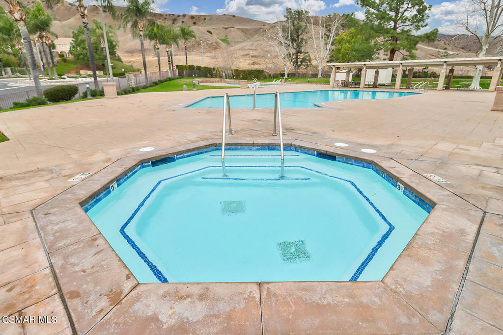 Not Applicable - 1007242 - Residential Lease