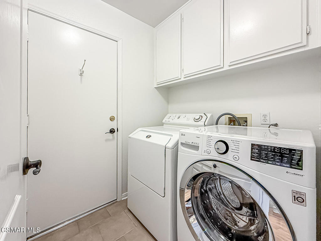 Not Applicable - 1007242 - Residential Lease