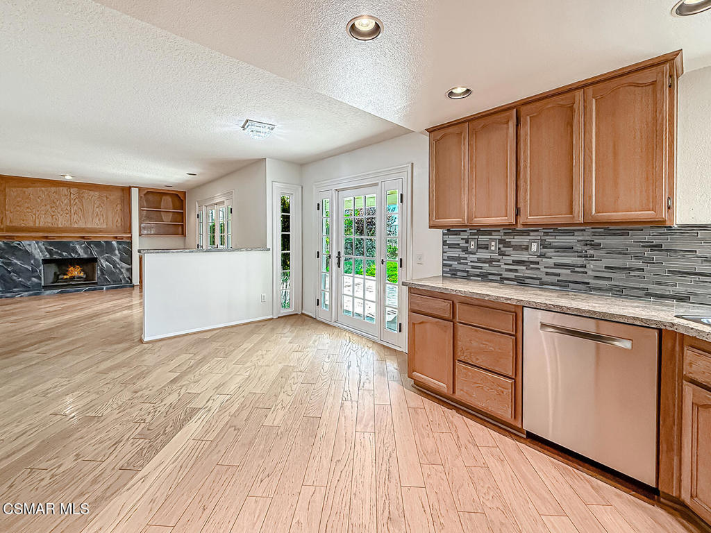 Not Applicable - 1007242 - Residential Lease