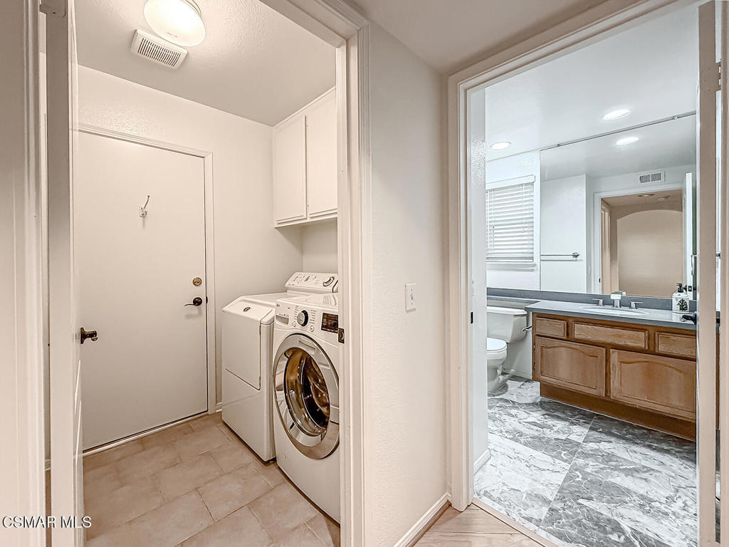 Not Applicable - 1007242 - Residential Lease