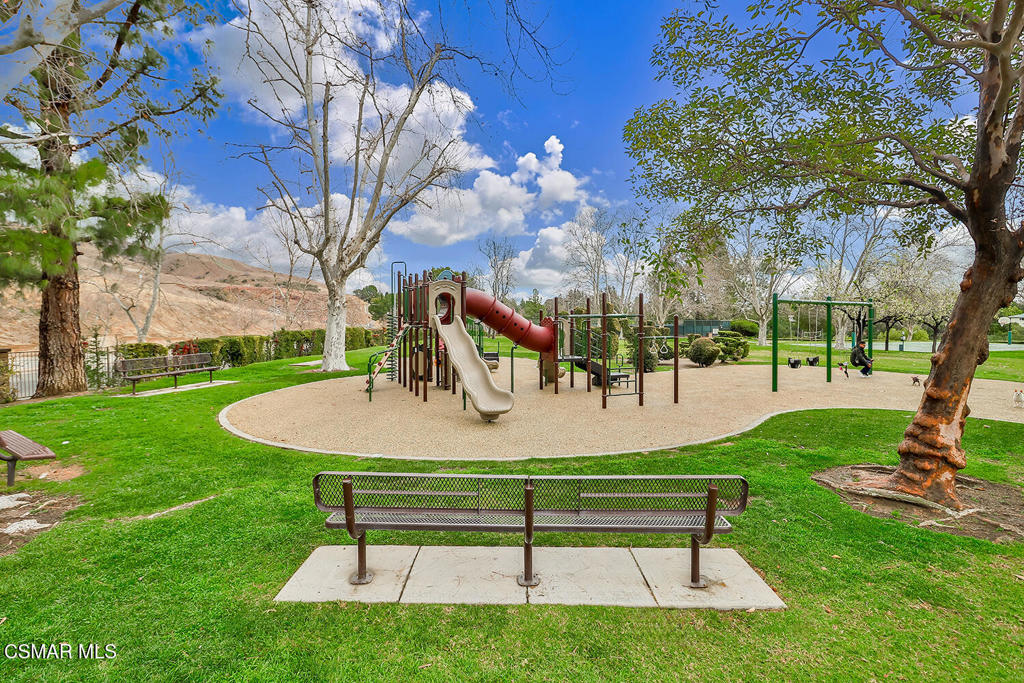 Not Applicable - 1007242 - Residential Lease