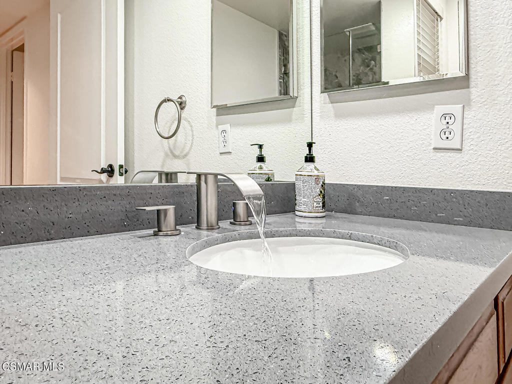 Not Applicable - 1007242 - Residential Lease