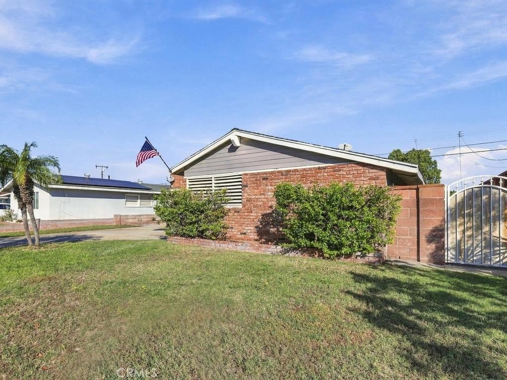6555 San Alano Circle