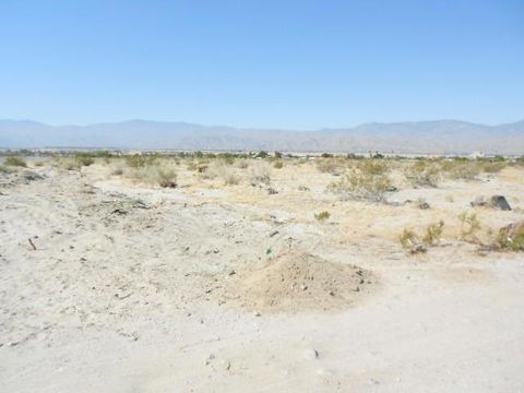 Photo of 0 30th Avenue Avenue, Thousand Palms, CA 92276 (MLS # 219136049DA)