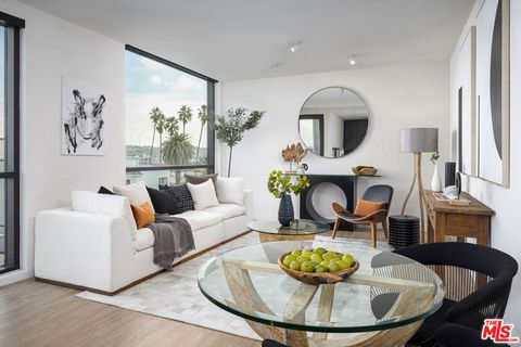 Photo of 3667 Keystone Avenue #426, Los Angeles, CA 90034 (MLS # 25577749) Photo of 3667 Keystone Avenue #426, Los Angeles, CA 90034 (MLS # 25577749)