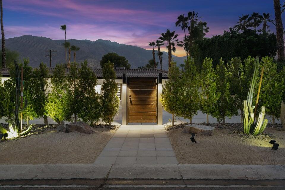 Movie Colony - Residential