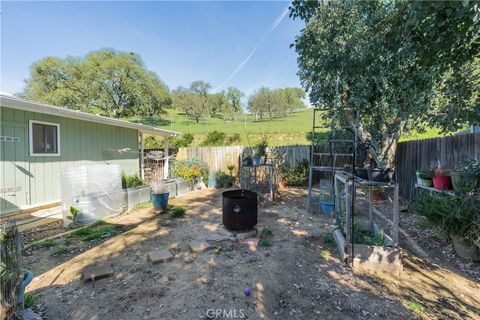 Tiny photo for 2599 Bridle Trail Ln, Paso Robles, CA 93446 (MLS # NS26044057)