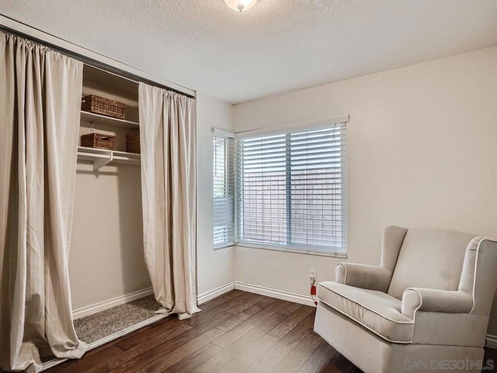 Paradise Hills - Residential