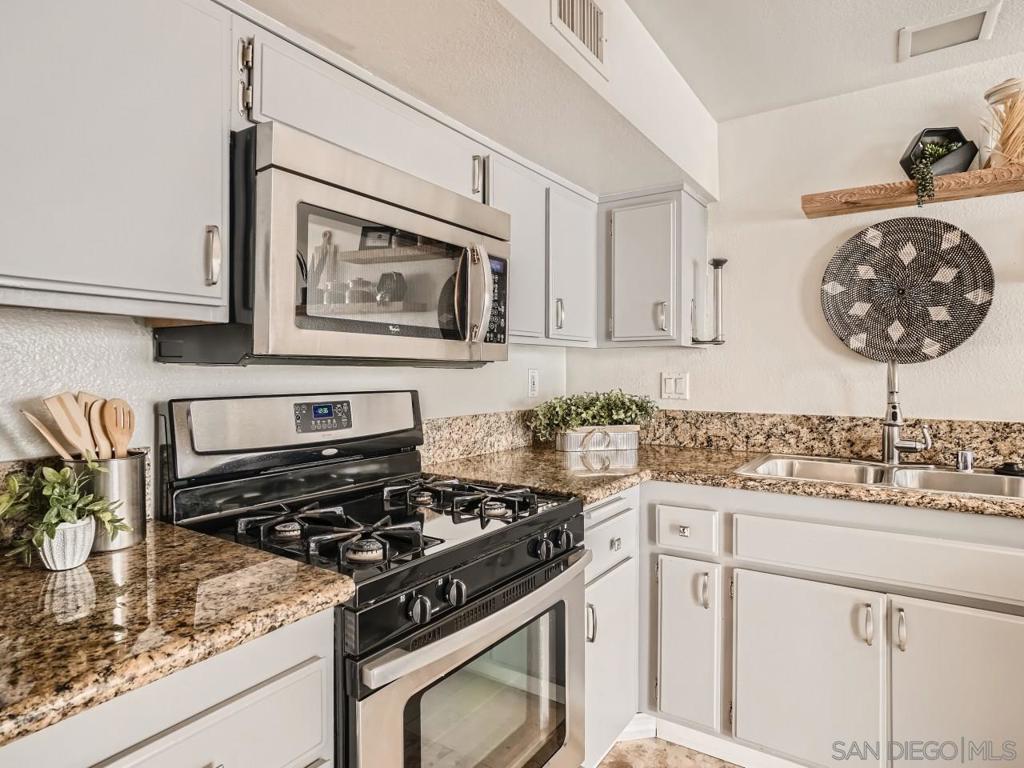 Paradise Hills - Residential